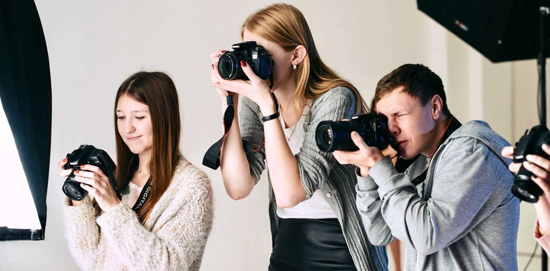 ФОТОГРАФ БАЗОВЫЙ